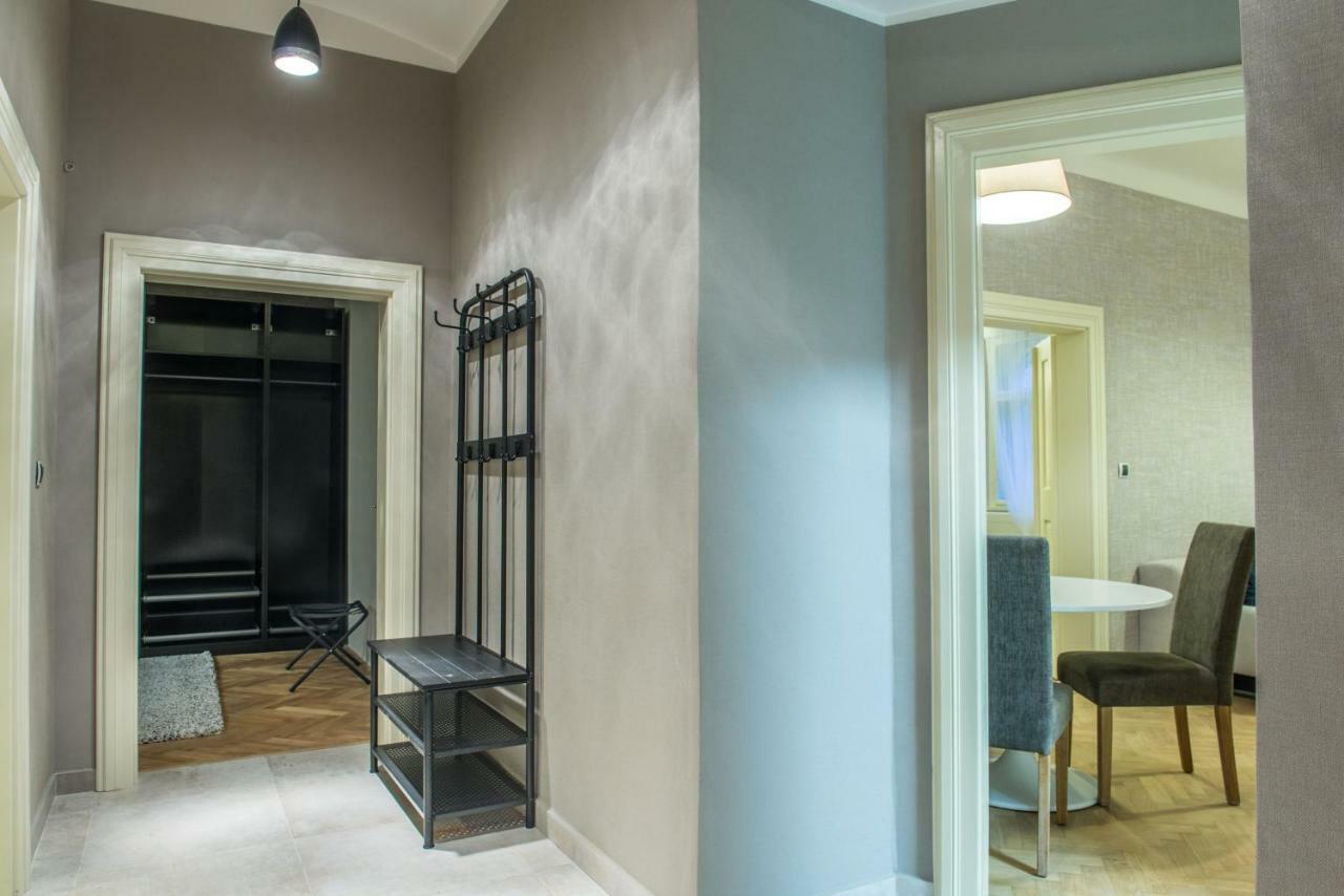Exclusive 3 Bedroom Top-Notch Flat, Great Location Praag Buitenkant foto