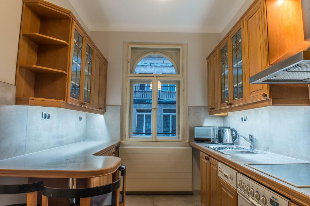Exclusive 3 Bedroom Top-Notch Flat, Great Location Praag Buitenkant foto