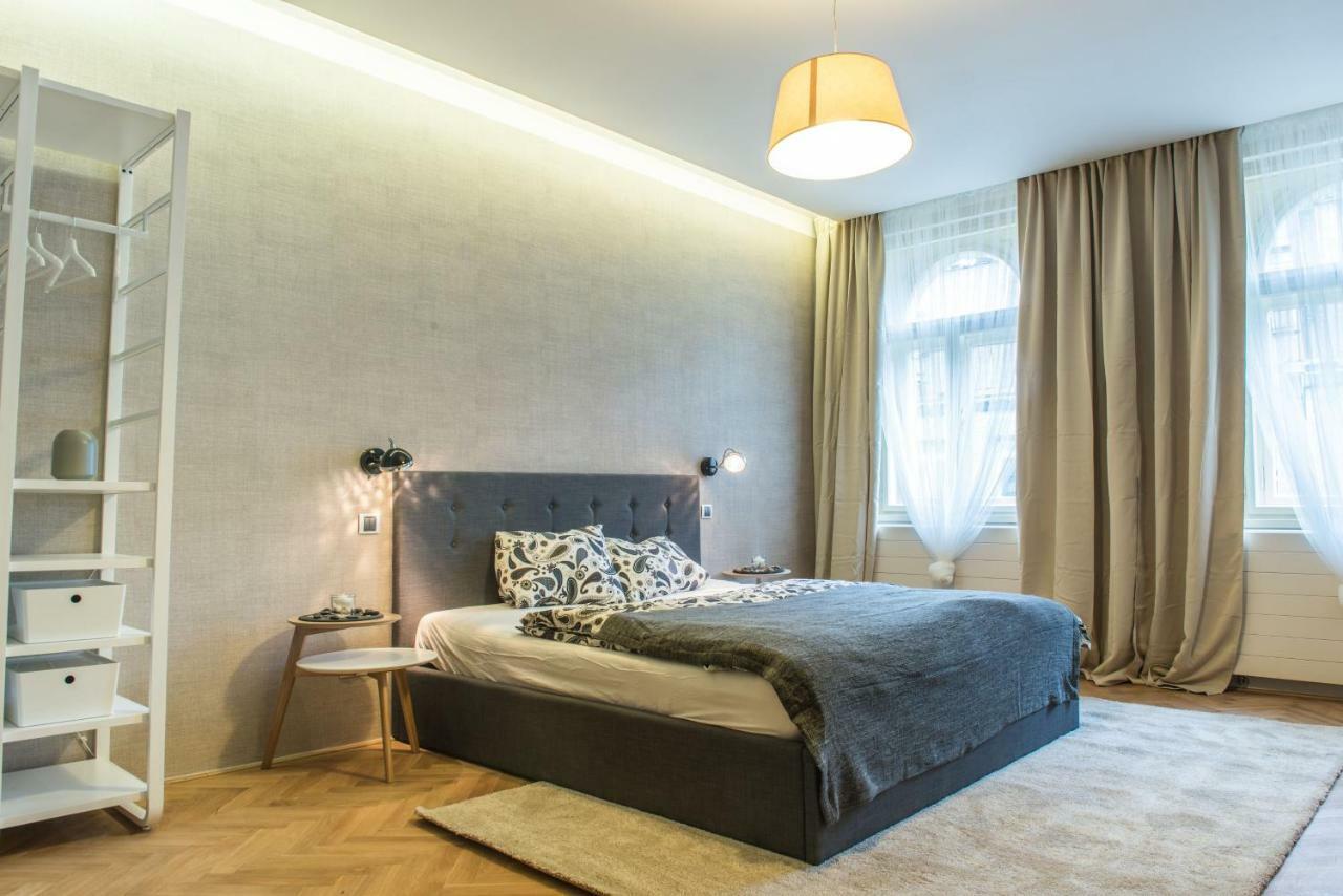 Exclusive 3 Bedroom Top-Notch Flat, Great Location Praag Buitenkant foto