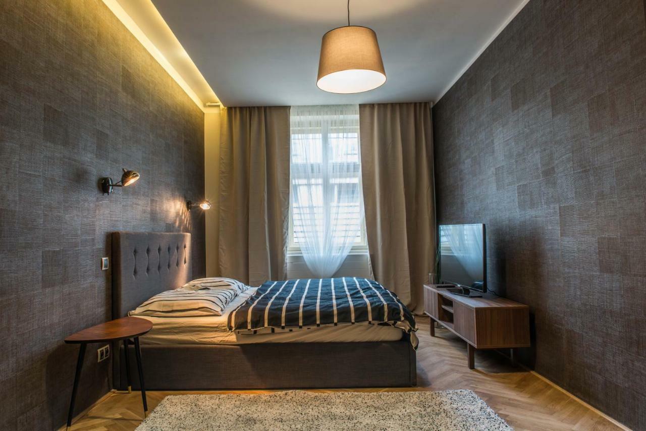 Exclusive 3 Bedroom Top-Notch Flat, Great Location Praag Buitenkant foto